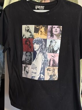 Taylor Swift Black Multicolor Photo Grid Tee